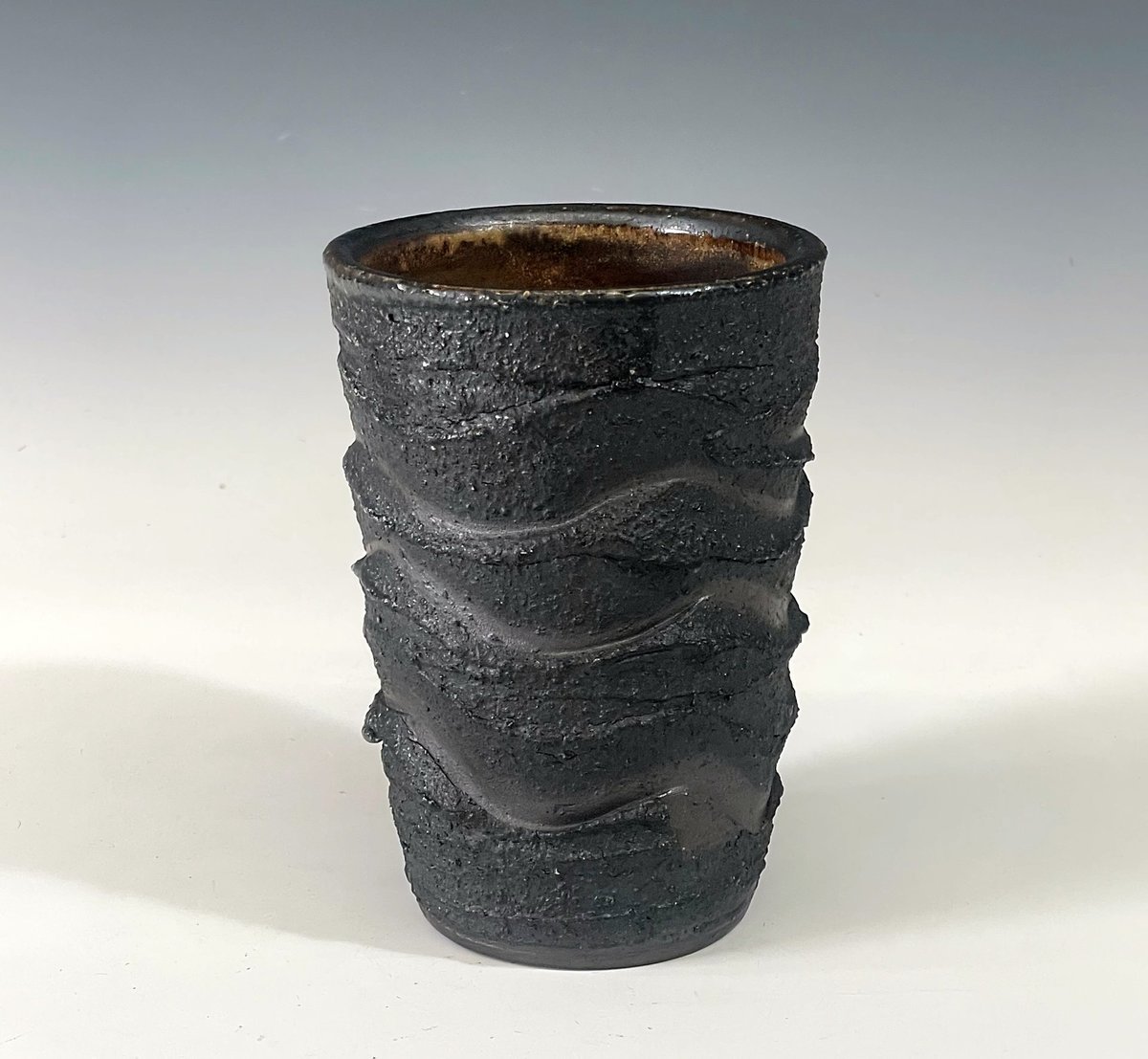 Wavy Nero Tumbler